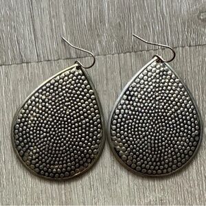 Textured Antique-Gold Teardrop Earrings – Lightweight Boho Statement Drops